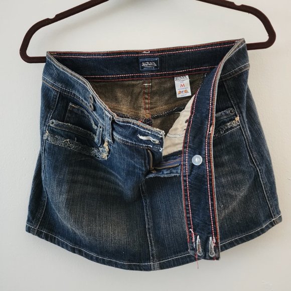 Von Dutch Mini Jean Skirt, Size Medium - Picture 3 of 8